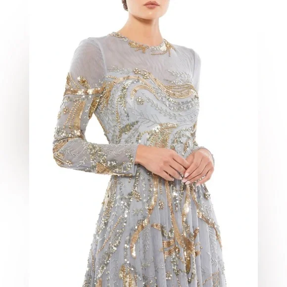 Embellished A-line gown - Picture 3 of 3